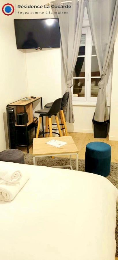Residence La Cocarde, Suites Type Appartements Бурж Екстериор снимка
