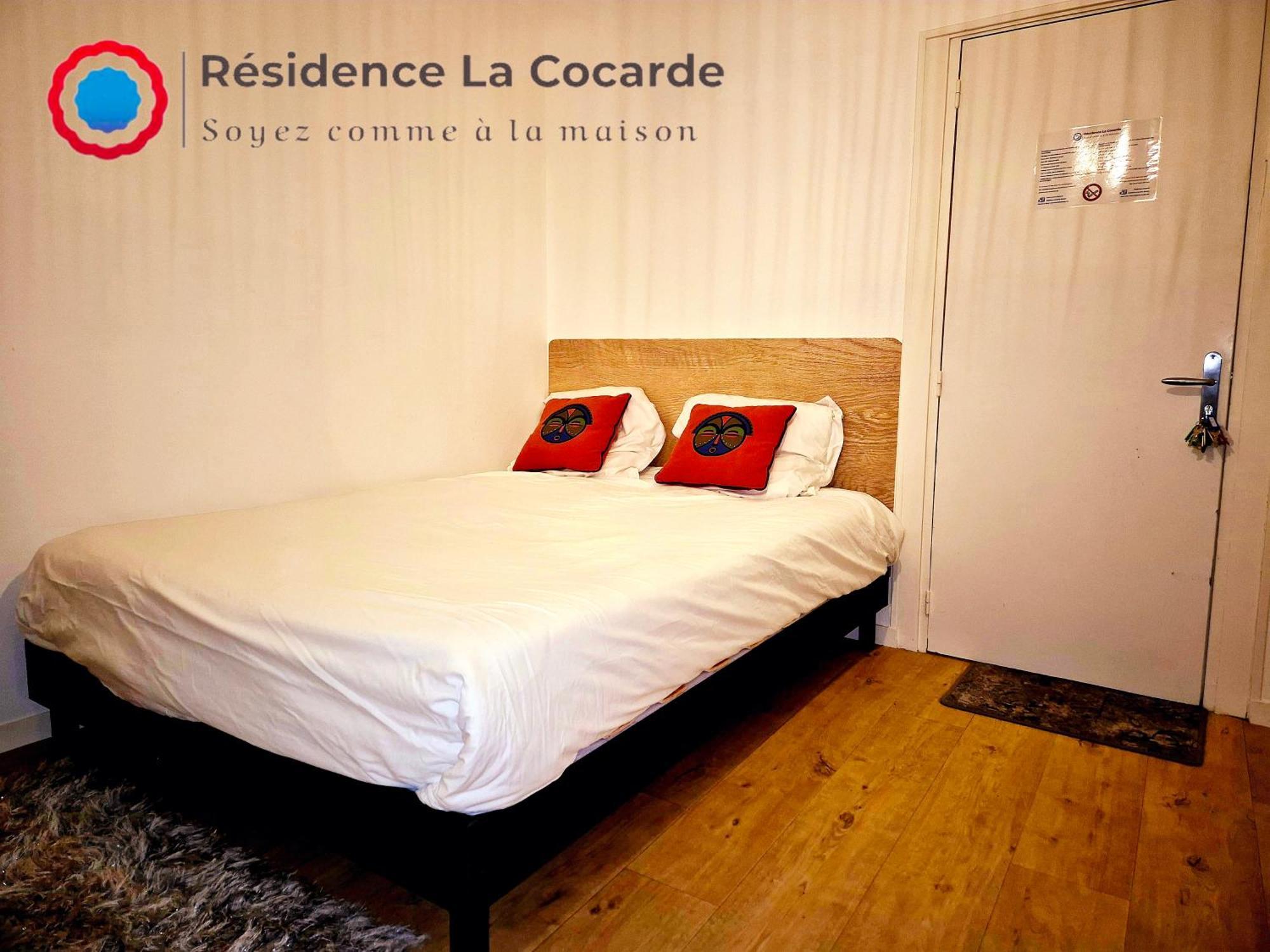 Residence La Cocarde, Suites Type Appartements Бурж Екстериор снимка