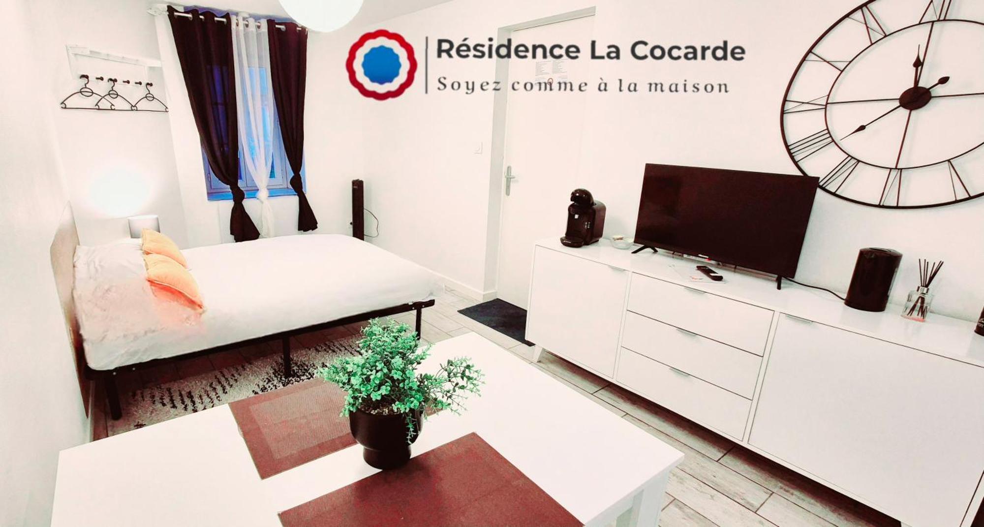 Residence La Cocarde, Suites Type Appartements Бурж Екстериор снимка