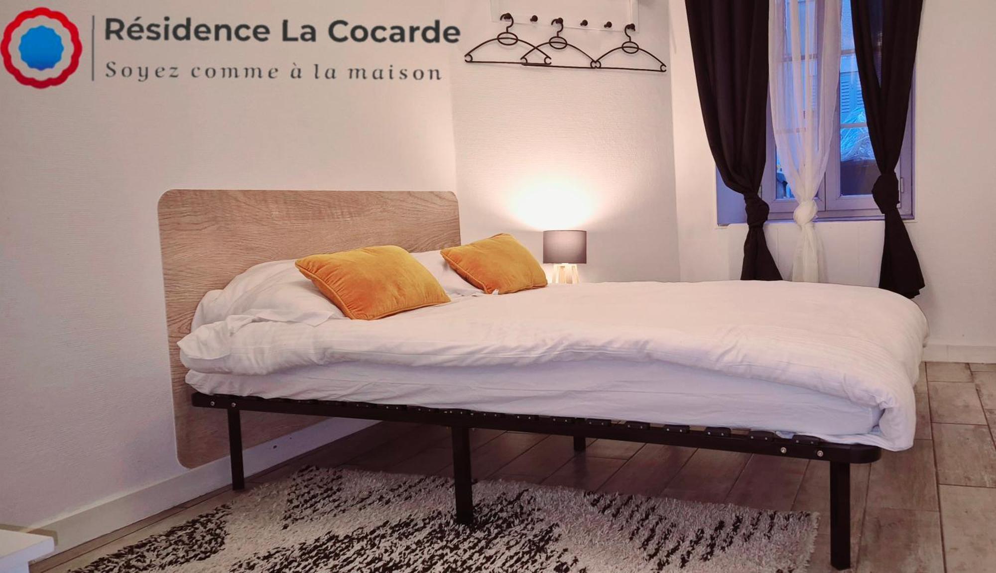 Residence La Cocarde, Suites Type Appartements Бурж Екстериор снимка